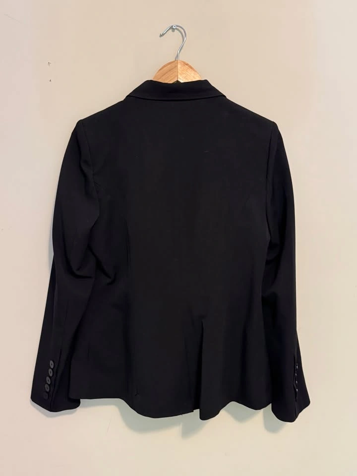 Black Blazer and Pants Suit Set | Size 10 (Fits Like 8) - photo 5