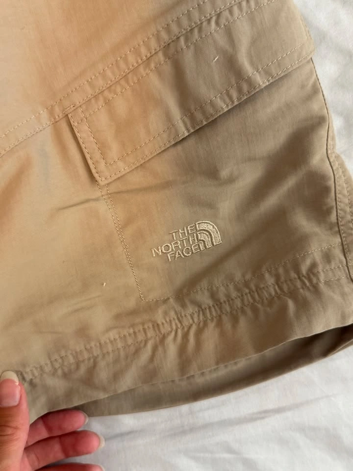 The North Face Cargo Shorts - Limited edition in perfect conditi - photo 3