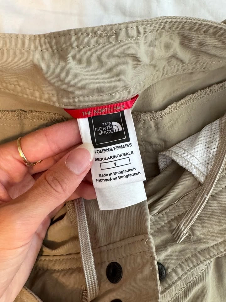 The North Face Cargo Shorts - Limited edition in perfect conditi - photo 4