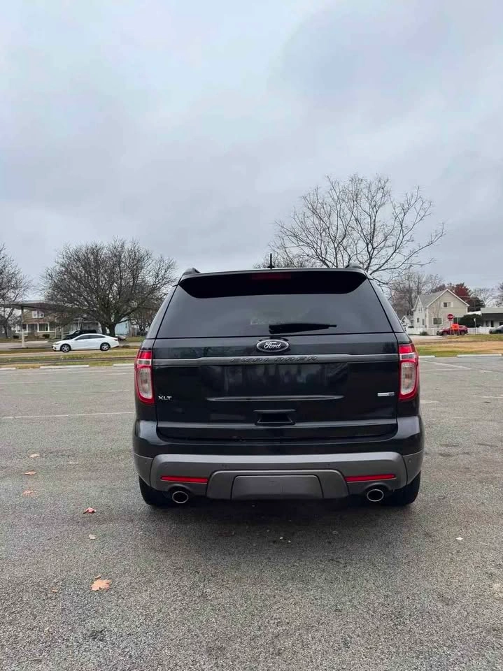 2015 Ford Explorer XLT - photo 5