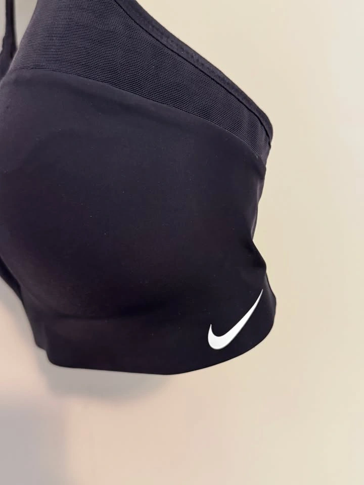 Nike high support black back-closure sports bra - photo 3