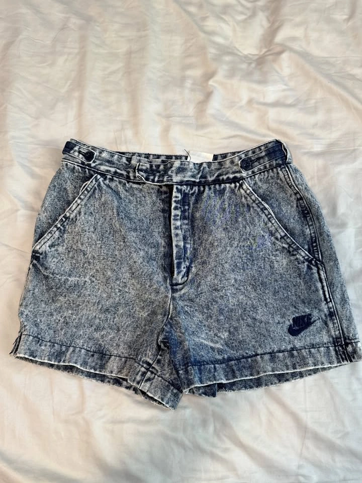 Vintage nike denim shorts