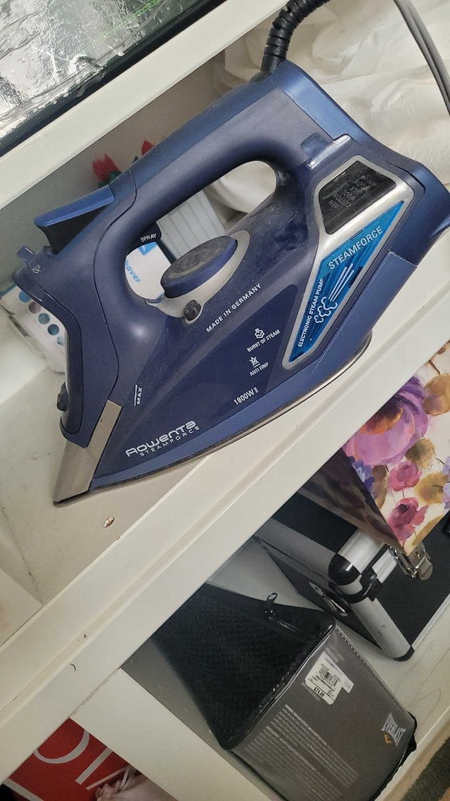 Rowenta iron