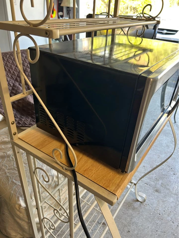 RCA Microwave - photo 3