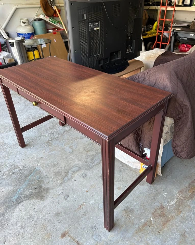 Dark Wood Single Drawer Desk - photo 4