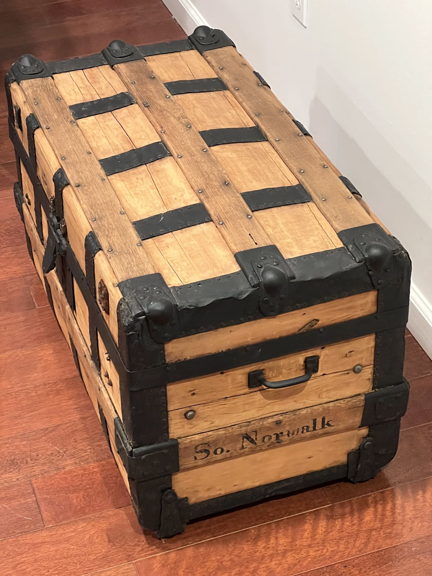 Antique Wooden Storage Trunk - photo 4