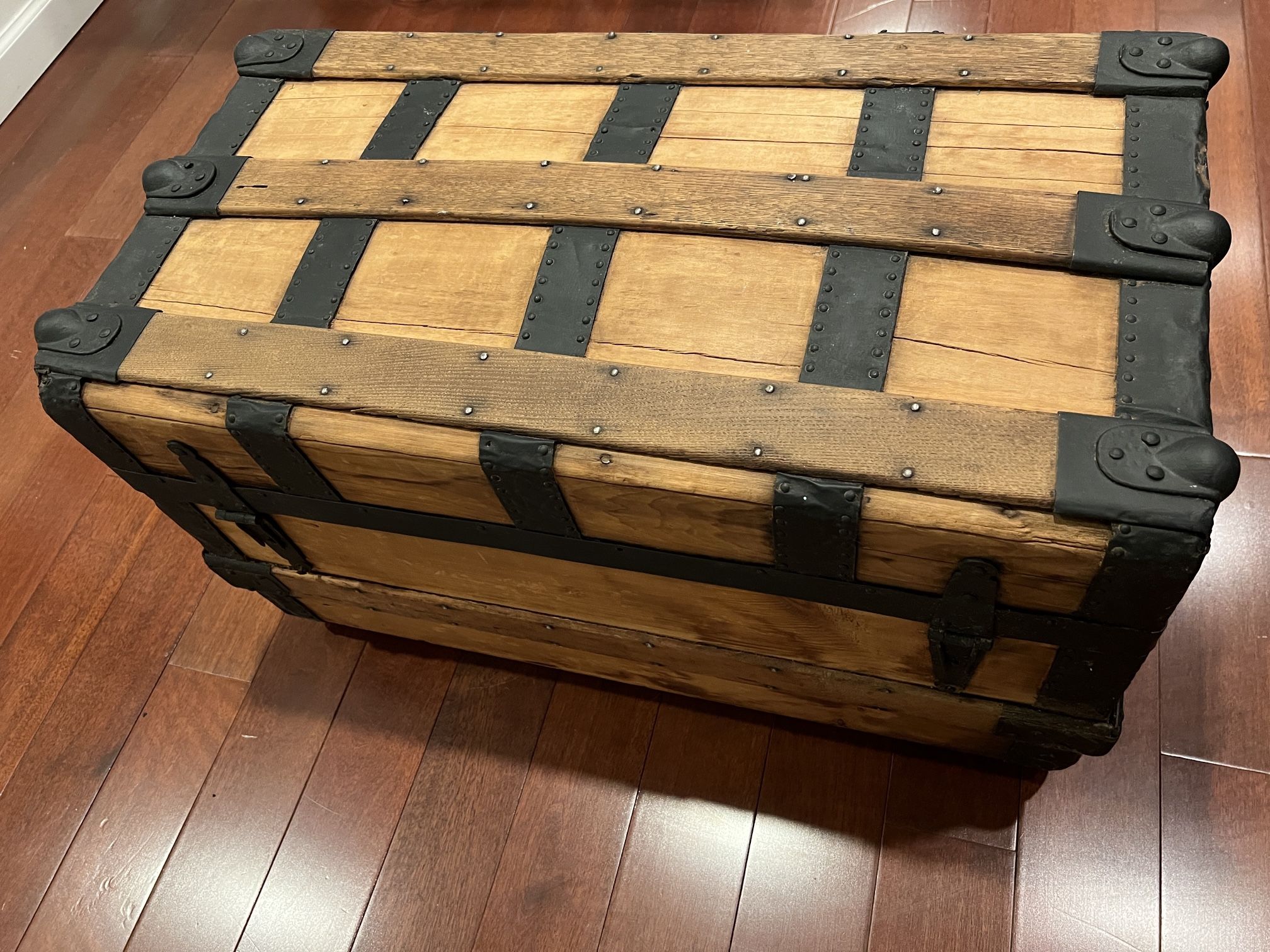 Antique Wooden Storage Trunk - photo 5