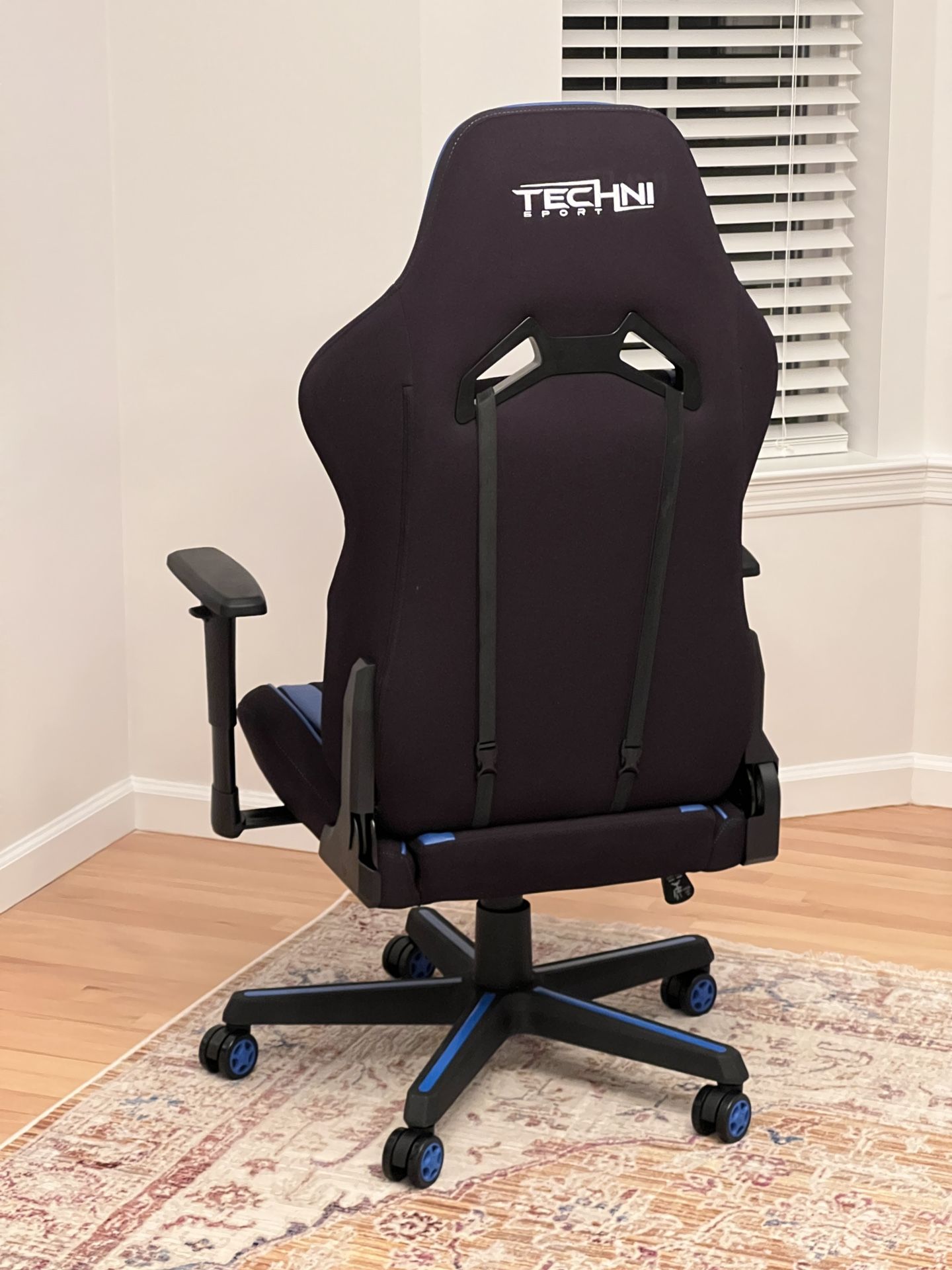 Techni Sport Gaming Chair - photo 2