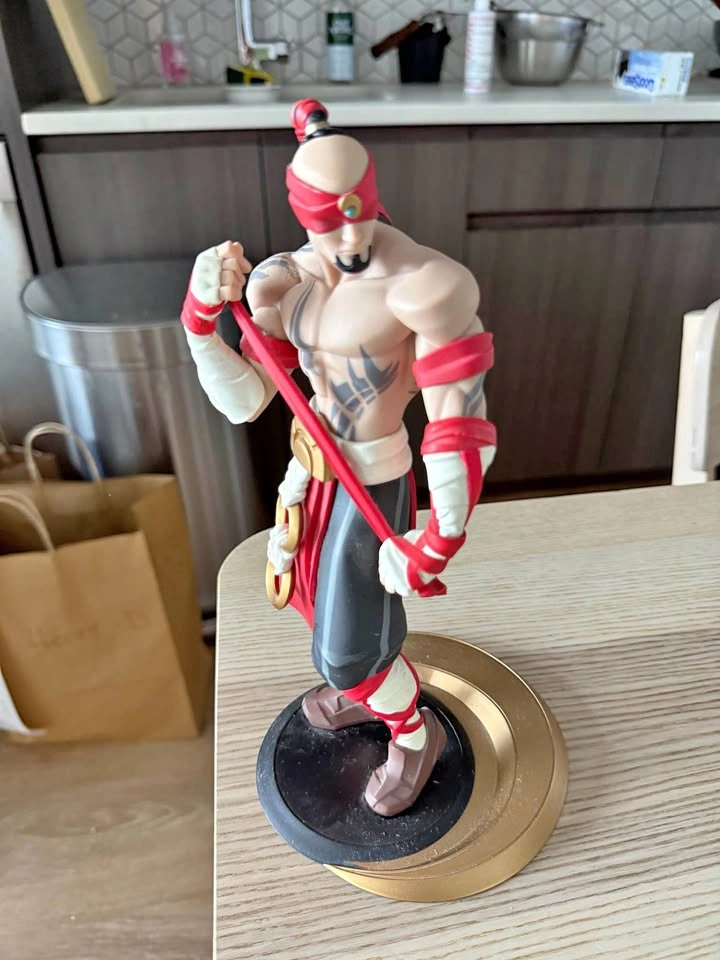 Anime Figure Bundle – Dragon Ball / Chainsaw Man / Collectibles