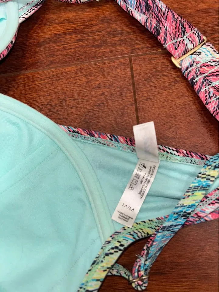 la Vie en Rose Two Piece Bathing Suit image indicator(6)