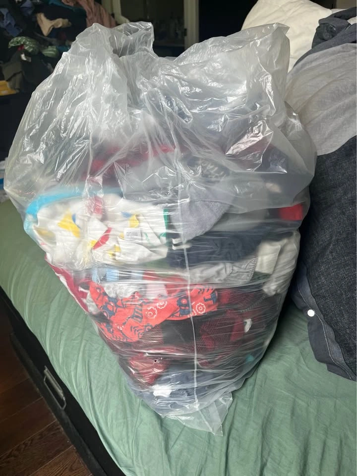 Large lot of Boys clothing 12-18 Months - photo 3