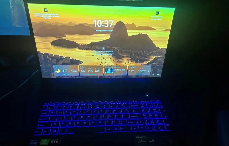 Gigabyte RTX Gaming Laptop - photo 2