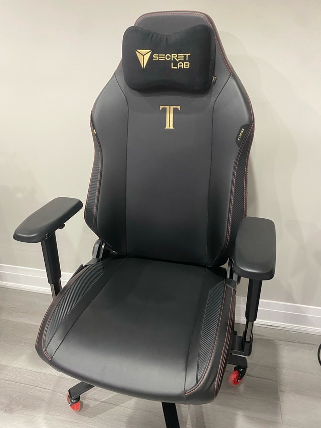 Secret Lab Titan Evo Gaming Chair