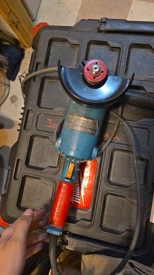 5" Makita Angle Grinder