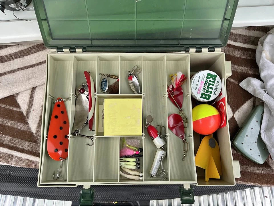 Tackle Box & Lures Vintage Rebel Excalibur
