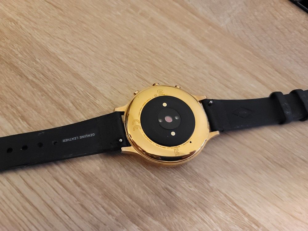 Fossil Hybrid Smartwatch HR Rose Gold With Black Leather Band - photo 4