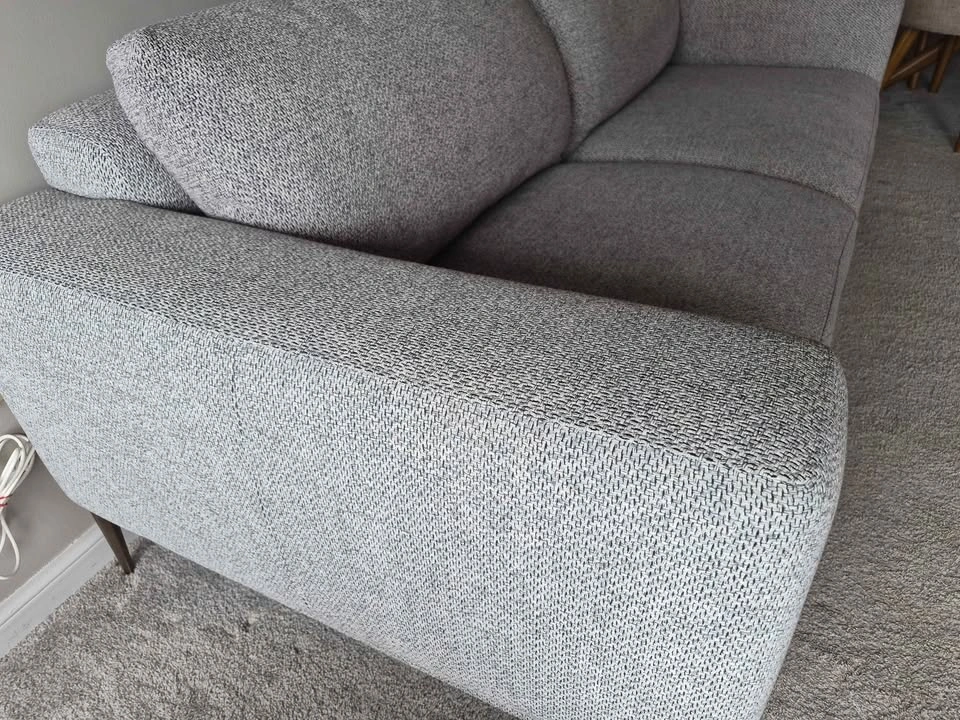 Modern Grey Textured Fabric Sofa - photo 3