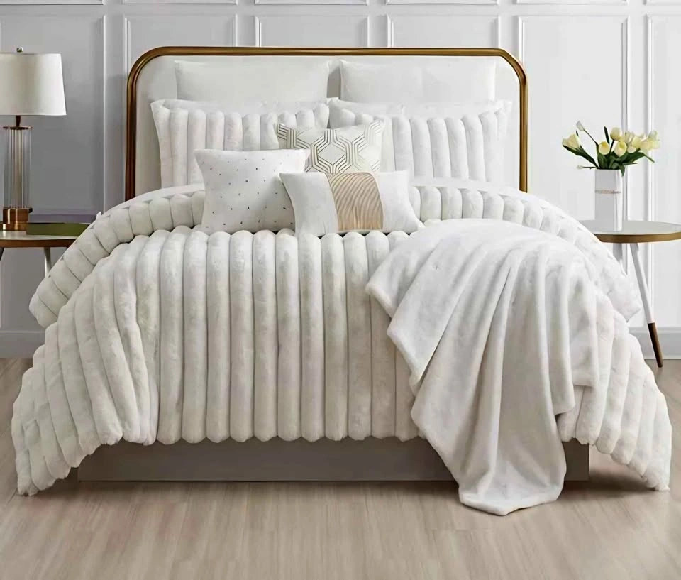 Sunham Macy's Taylor 14-Pc. King Comforter Set - White Faux Fur