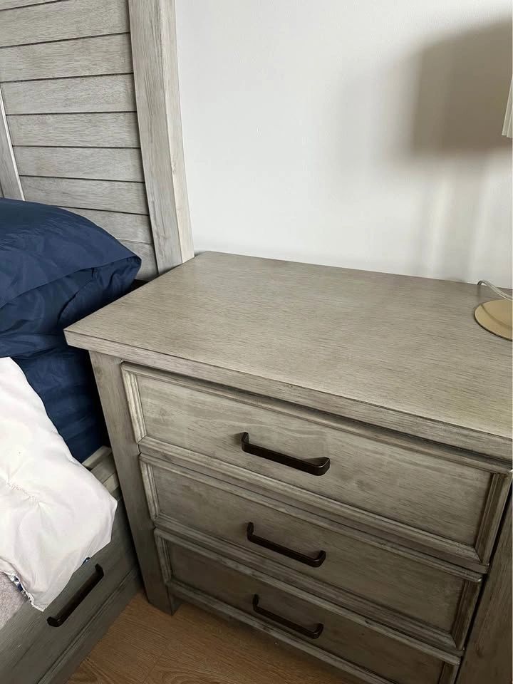 The Brick Levi 6pc Queen Bedroom Set with Storage - photo 5