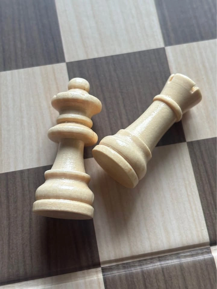 Classic Games chess set wood tone - photo 4