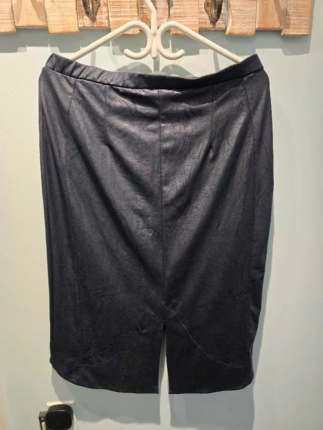 Marallis Collection Skirt image indicator(2)