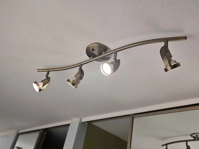 Hampton Bay Track Lighting thumbnail