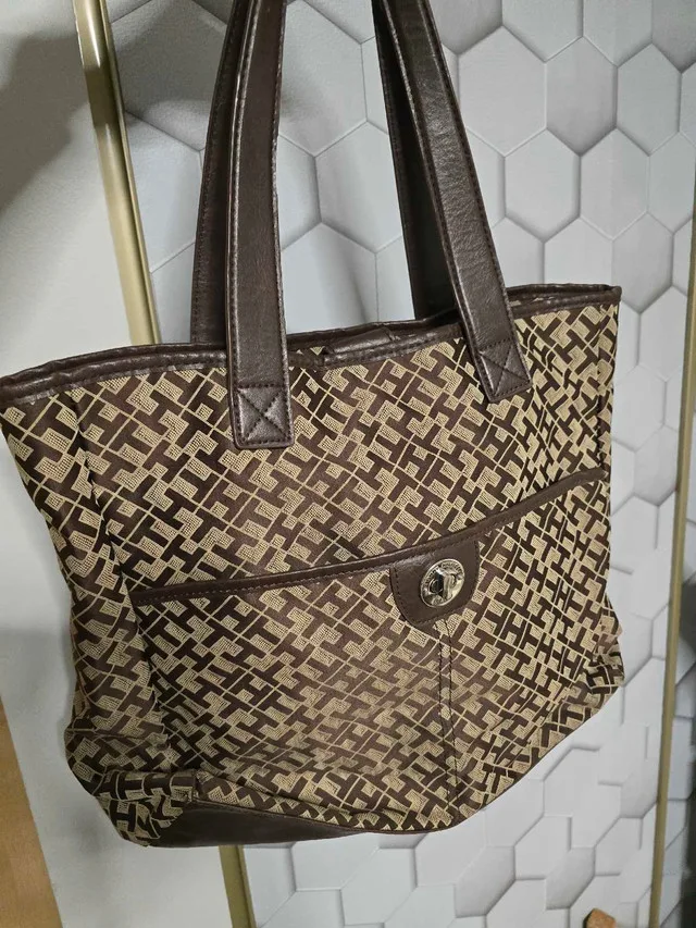 Tommy Hilfiger Tote thumbnail