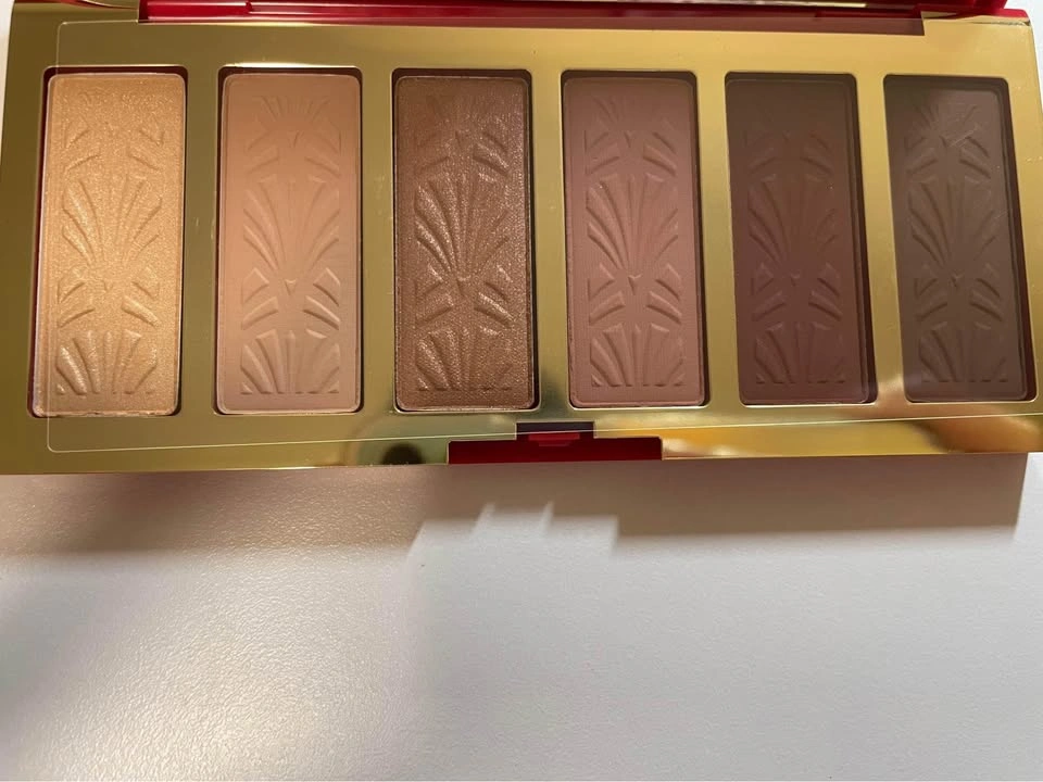 Brand new Estée Lauder eyeshadow palette Trick Of The Eyes - photo 2