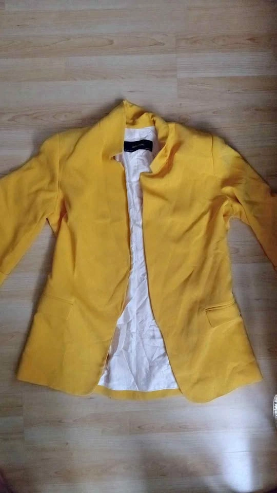 Zara Basic yellow blazer