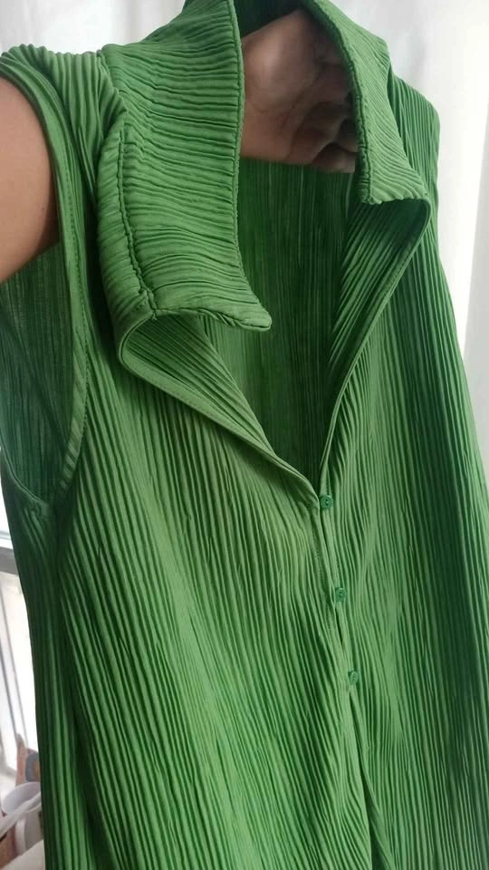 Zara Green Pleated Sleeveless Top S - photo 4