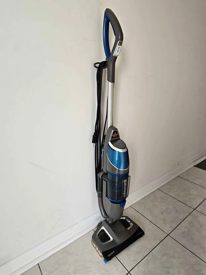 Bissell Symphony Vacuum & Steam Mop + 4 Mop Pads