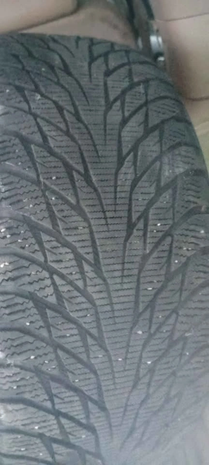 Nokian Hakkapeliitta R-2 225/45R17 All season tires - photo 5