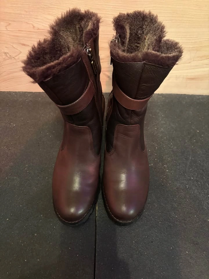 Blondo Women's Boots B1741-12 size 7 - photo 2