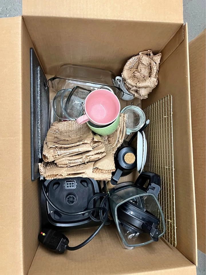 FREE Moving Giveaway! Kitchenware, Decor & More