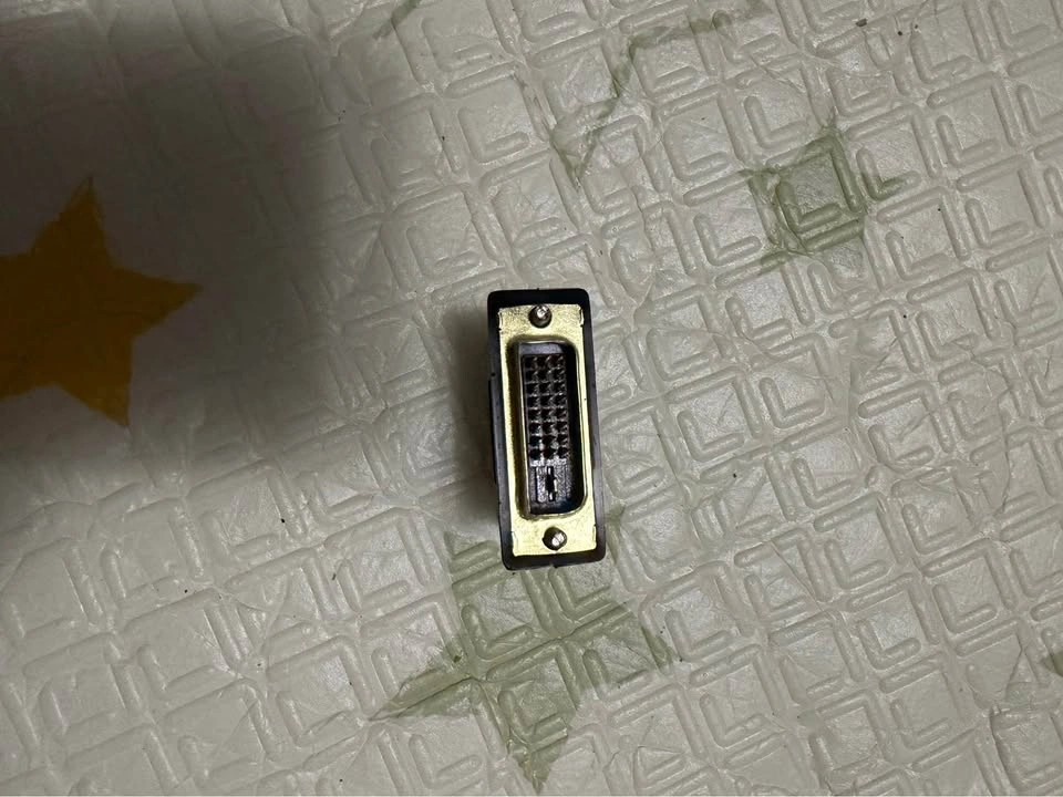 DVI to HDMI adapter - photo 2