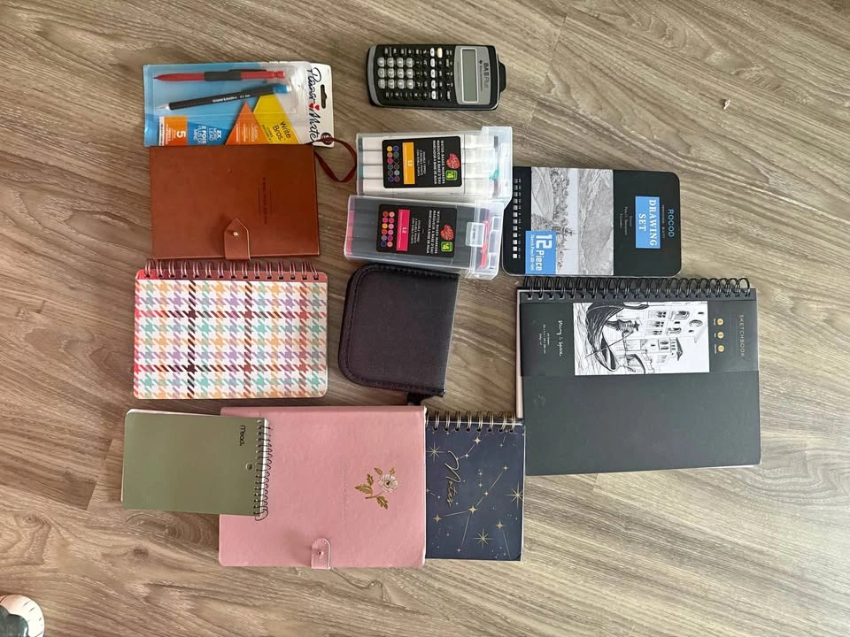 Art supplies
