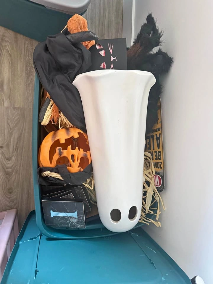 Halloween items