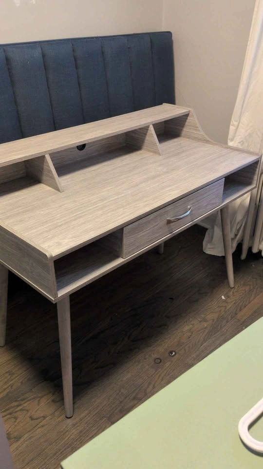 Wayfair Light-Wood Desk / Vanity – Great Condition