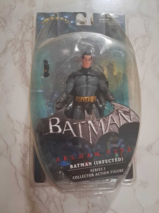 DC Direct Batman Arkham City Batman Infected Figure