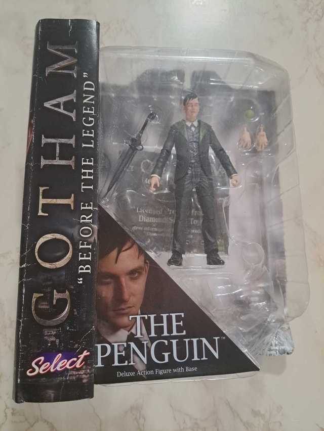 Gotham The Penguin Figure