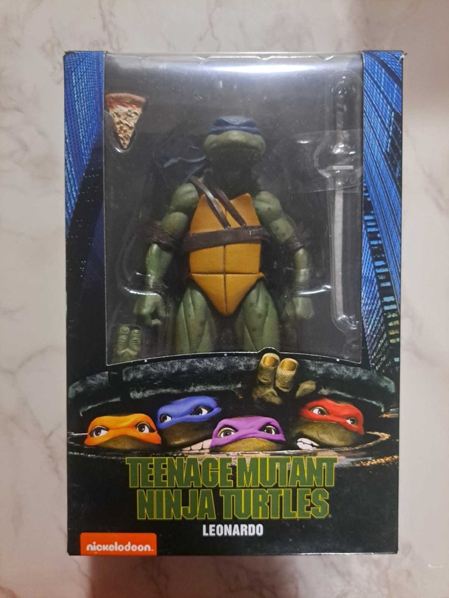 NECA TMNT Leonardo Figure