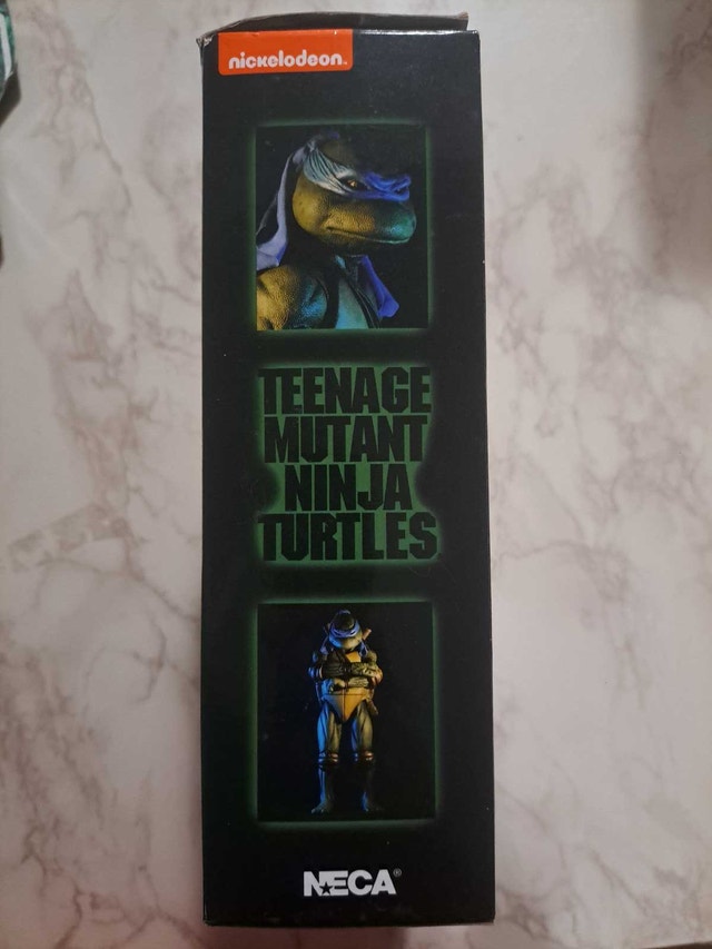 NECA TMNT Leonardo Figure - photo 3