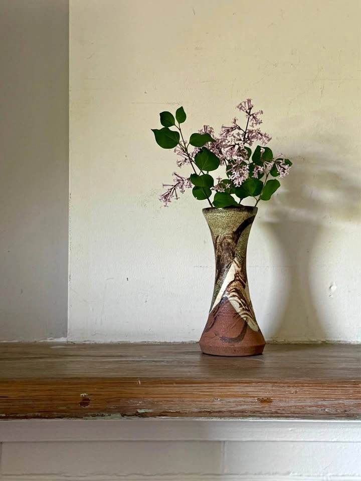 Vintage Barry Jeeves PEI Studio Pottery Vase