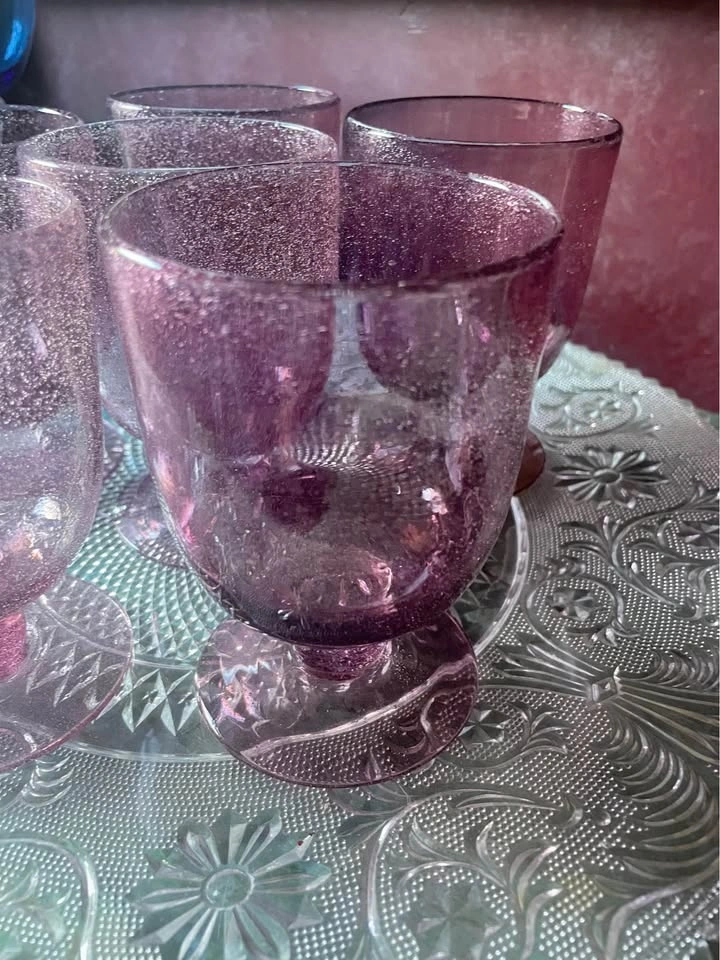 SET OF 6 LOVELY PURPLE STEMMED 12oz, 5"H BUBBLE GLASSES - photo 2
