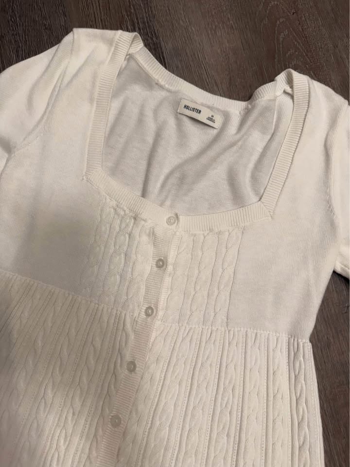 Hollister white long sleeve babydoll sweater - photo 2