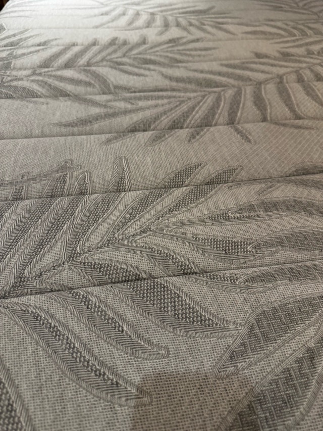 Sealy Mattress full
