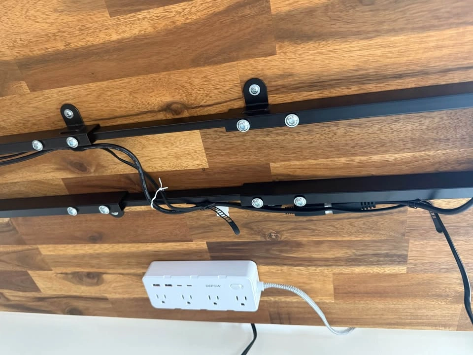 Solid Wood Dual Motor Electric Standing Desk - photo 2