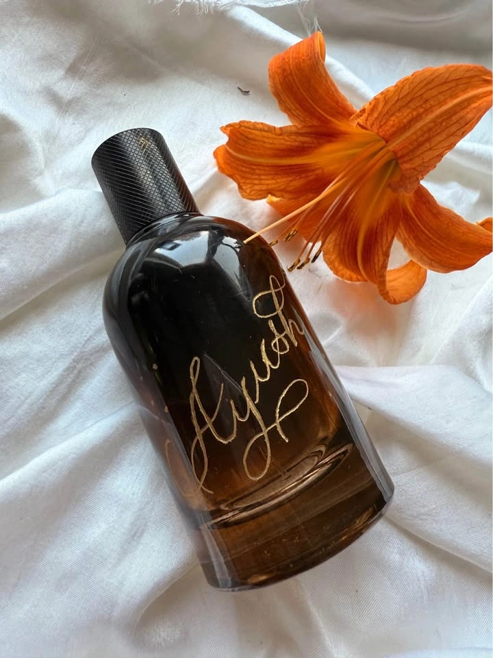 Custom Engraved Perfume Bottles & Wedding Gifts - photo 5