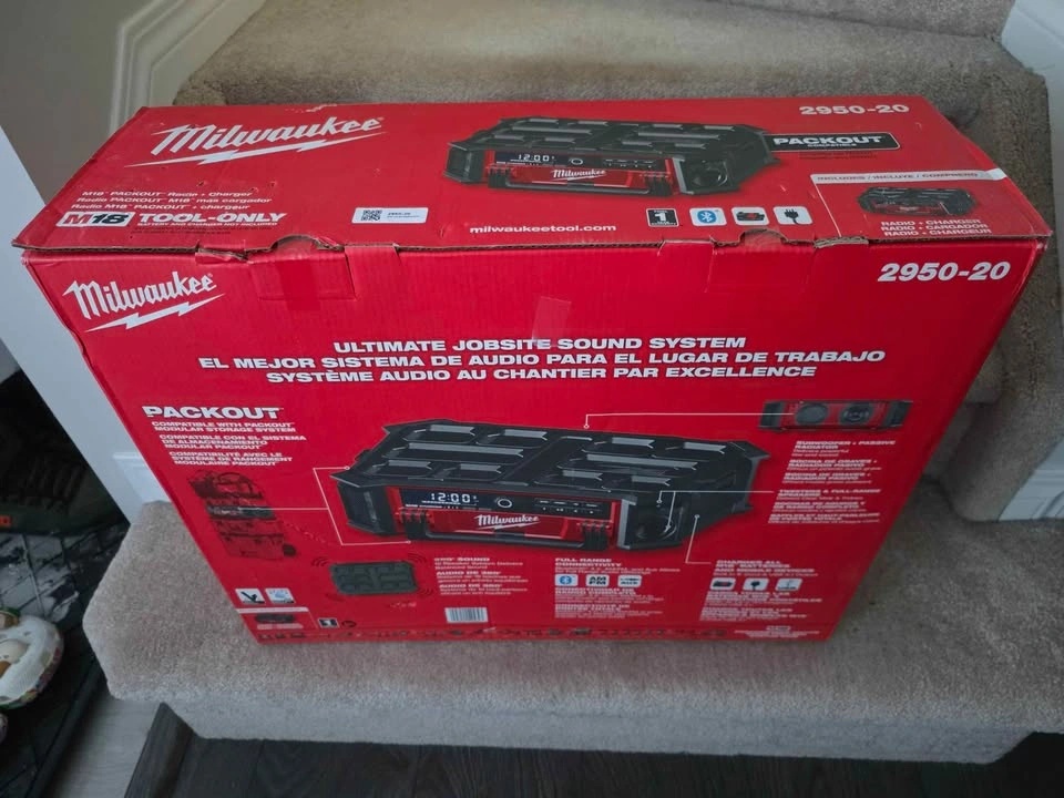 M18 Pack out Radio and Charger 2950-20 - photo 2