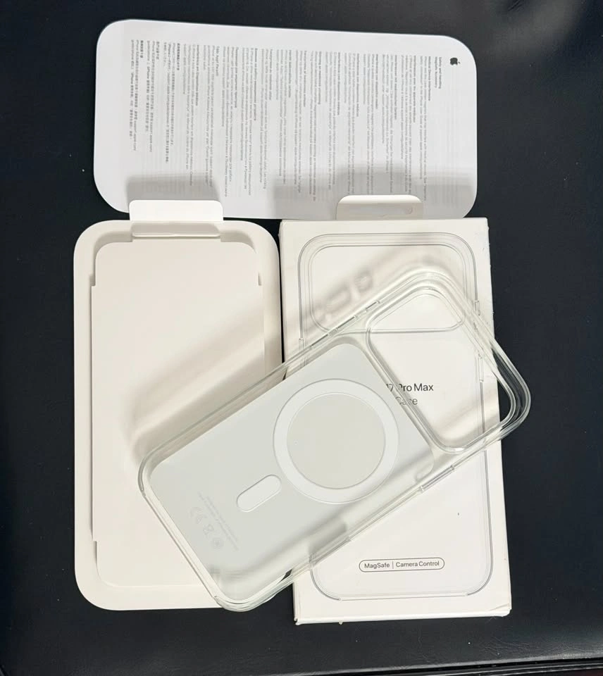 Brand New, Open Box Genuine Apple iPhone 17 Pro Max Clear Case - photo 2